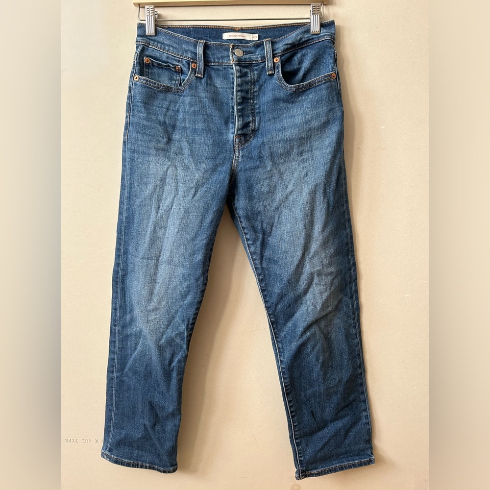 Levi’s wedgie straight jeans size 29